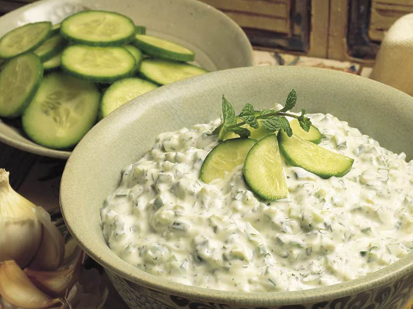 Cucumber with minted yogurt - Spring Snacking